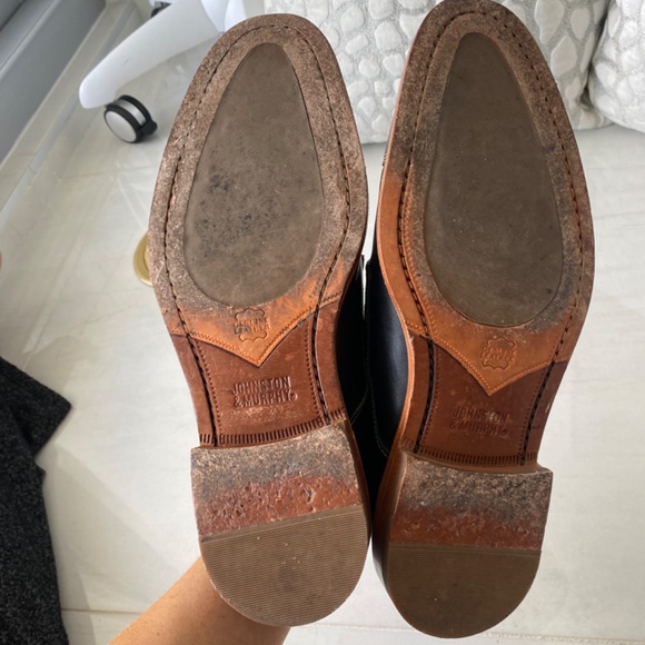 Johnston and Murphy leather dress shoe main image 3